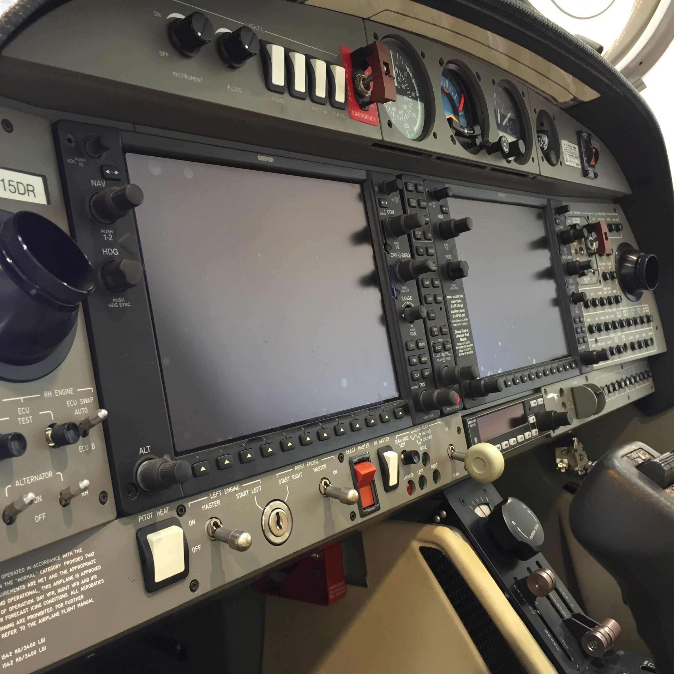 Diamond Aircraft "Twin Star"