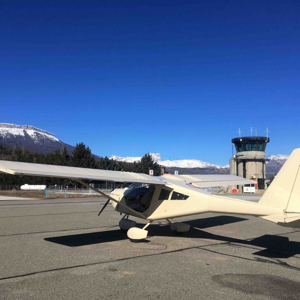 Un AEROPRAKT A22L2 adapté Handi livré à GAP