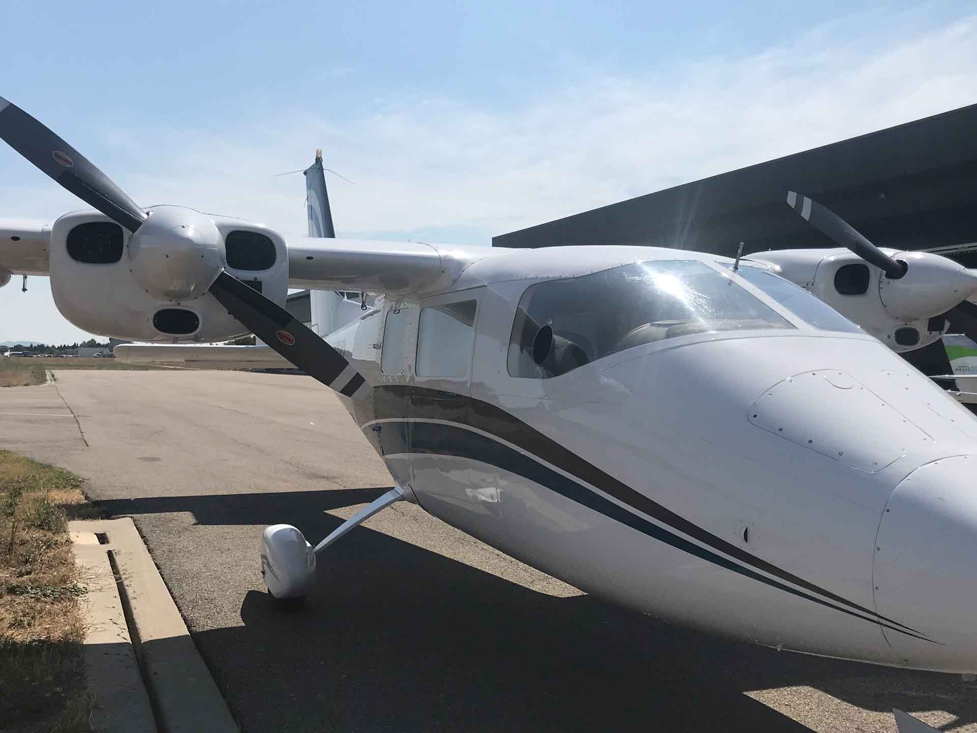 Second hand aircraft ATA by Pelletier - Occasion 1976 PARTENAVIA P68B