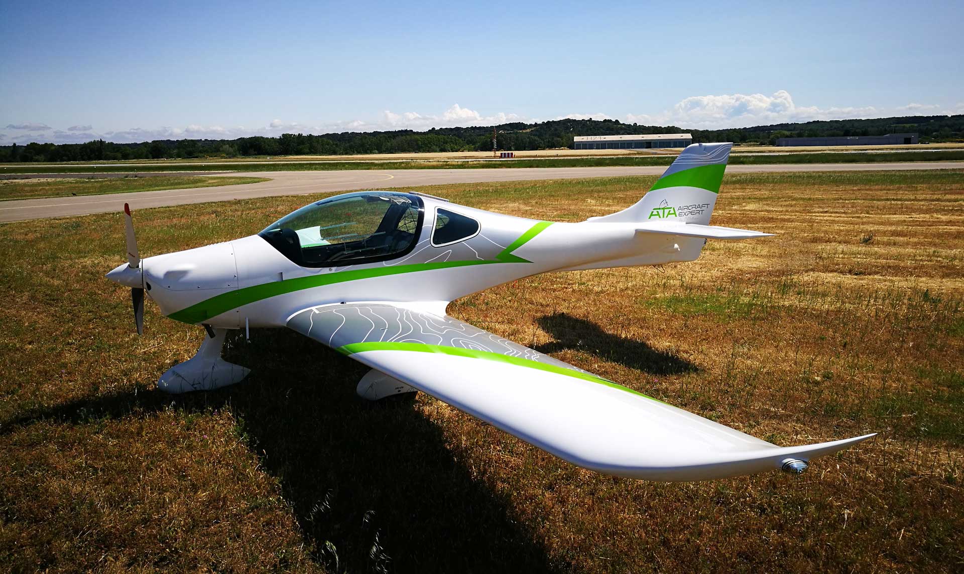 ATEC 321 Faeta NG : testé par le magazine Aviation et Pilote ! ATEC 321 Faeta NG : testé par le magazine Aviation et Pilote !