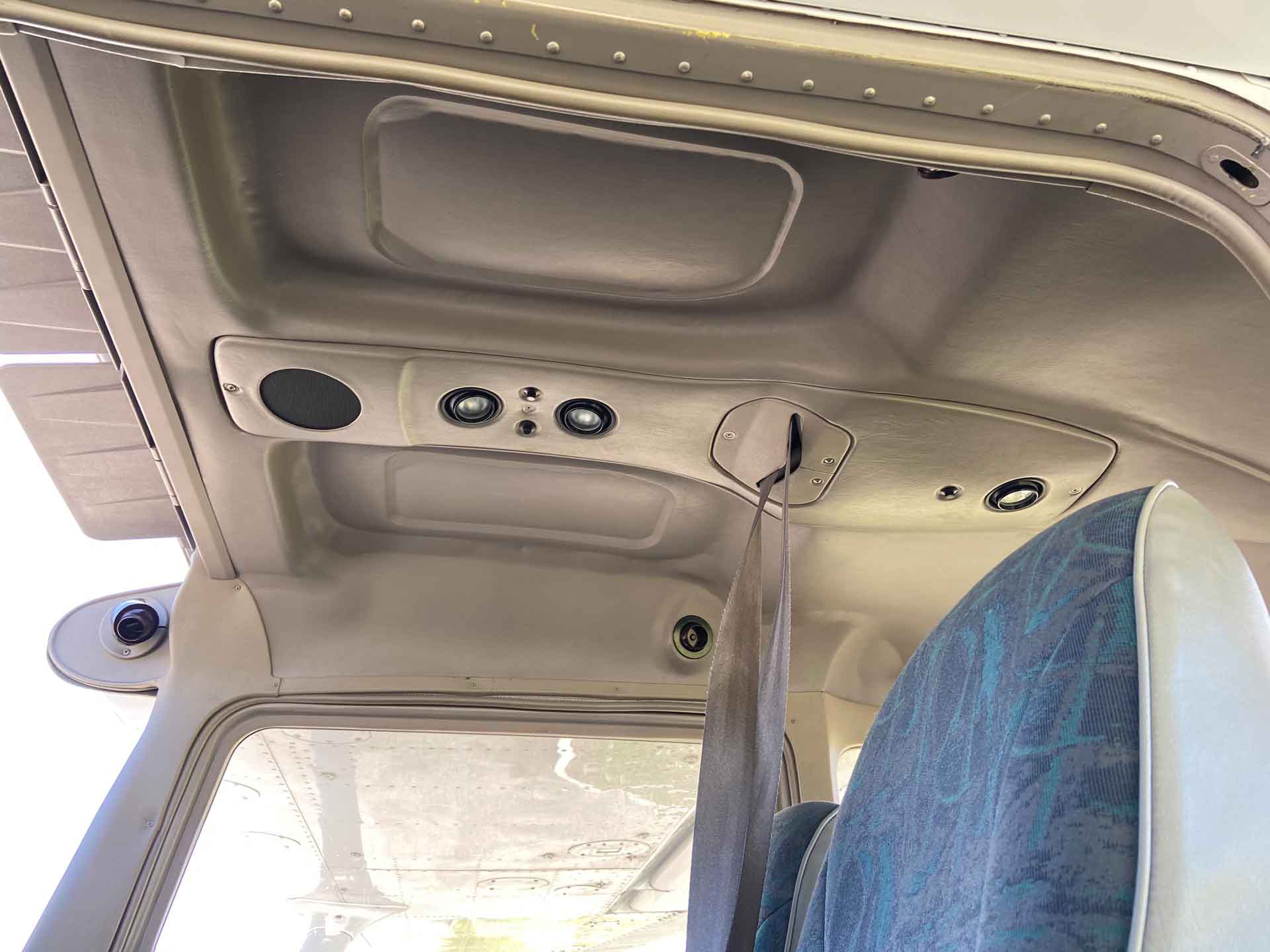 1998 CESSNA 172R « Skyhawk » 180HP ATA by Pelletier occasion