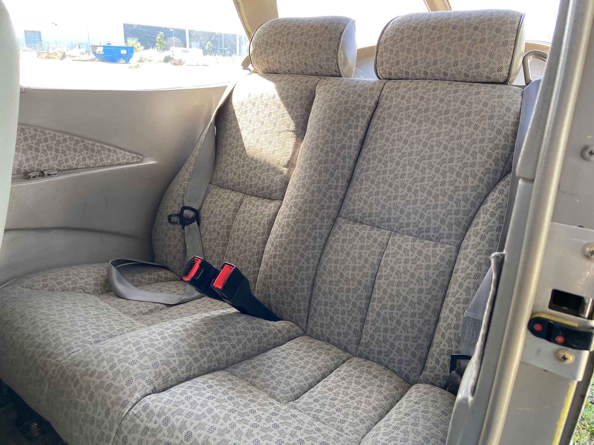 1998 CESSNA 172R « Skyhawk » 180HP ATA by Pelletier occasion