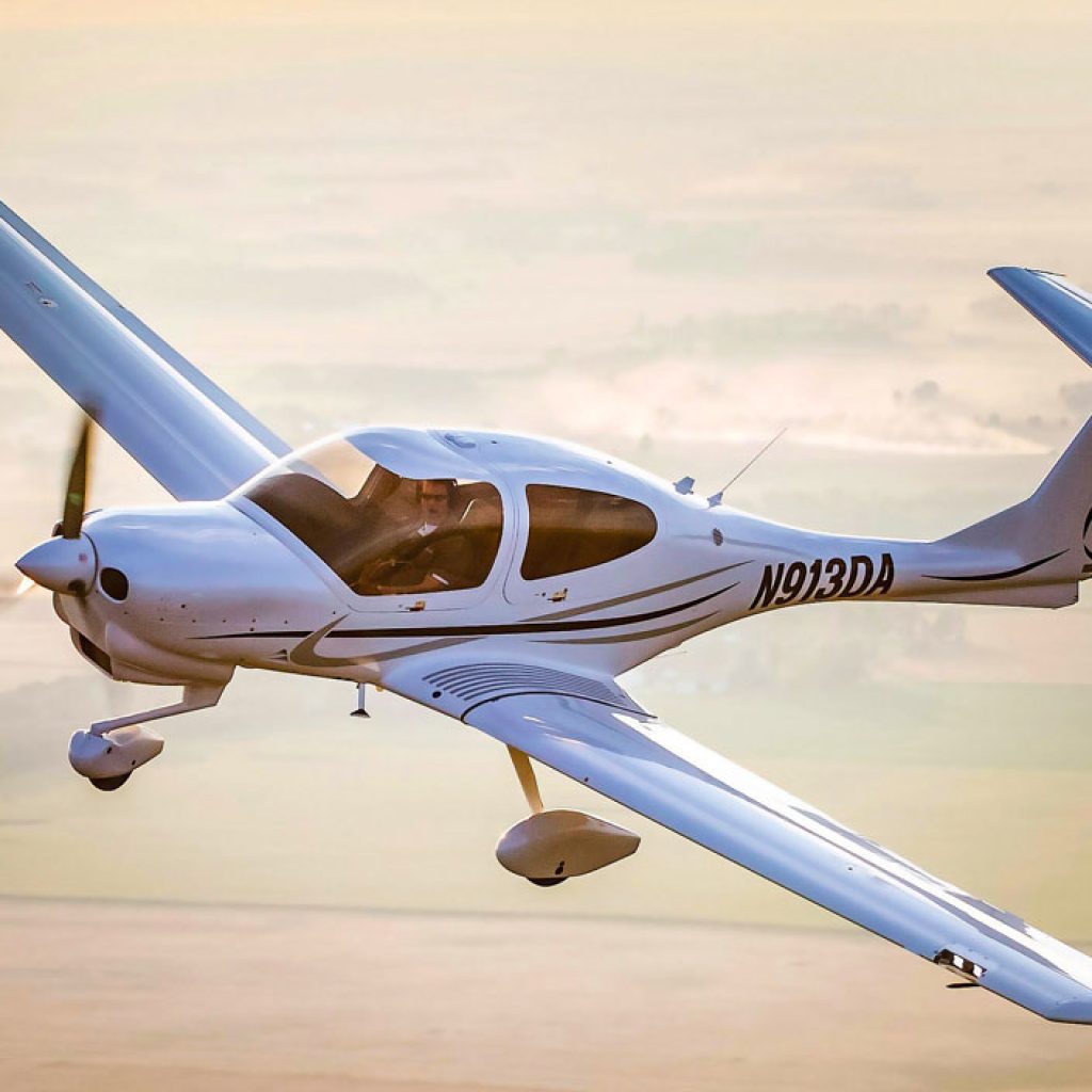 Blue Line Aviation signe une commande de 50 avions Diamond Aircraft