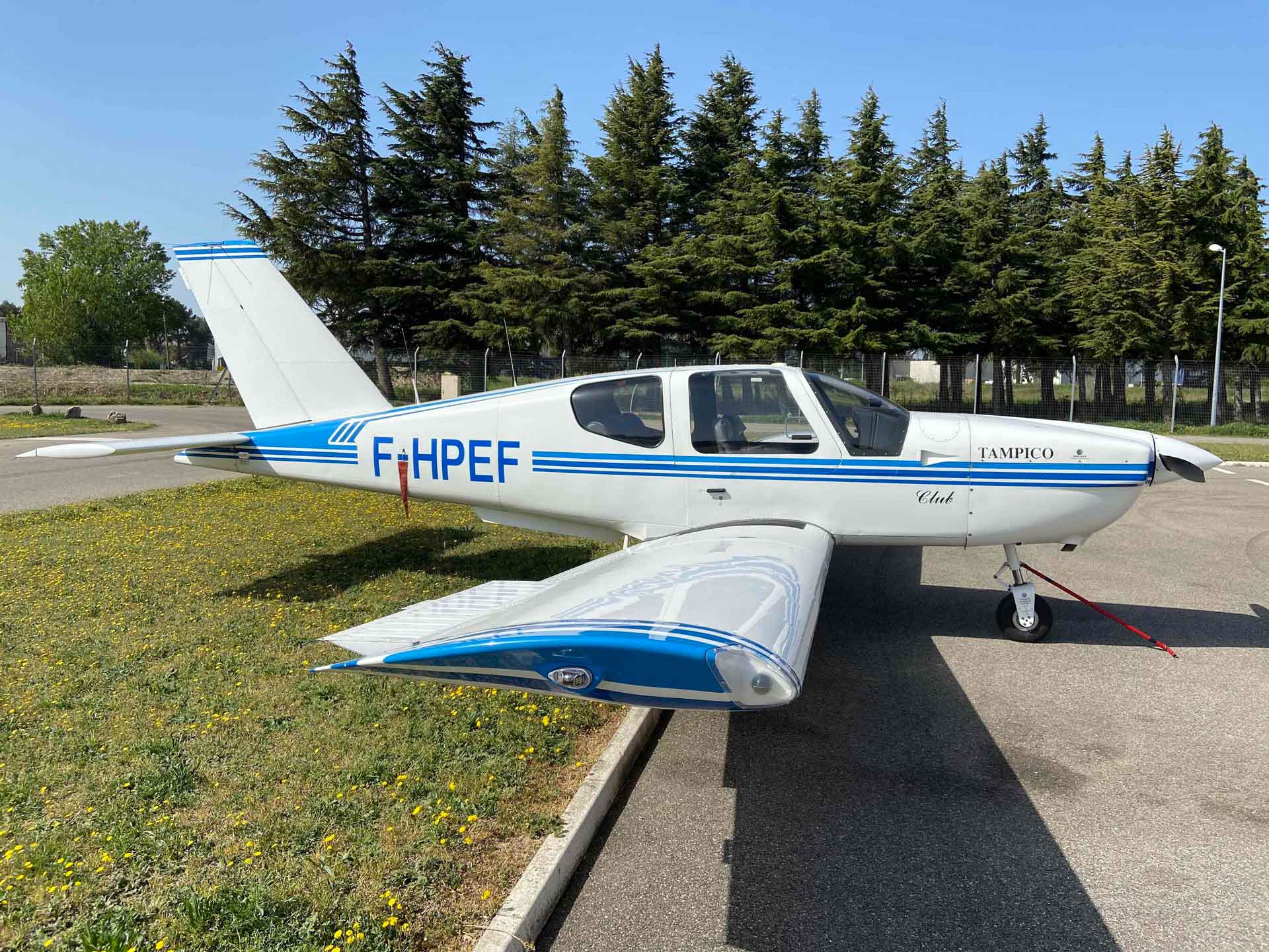 Avion d'occasion en vente à Avignon 1997 SOCATA TB 9 "Club"